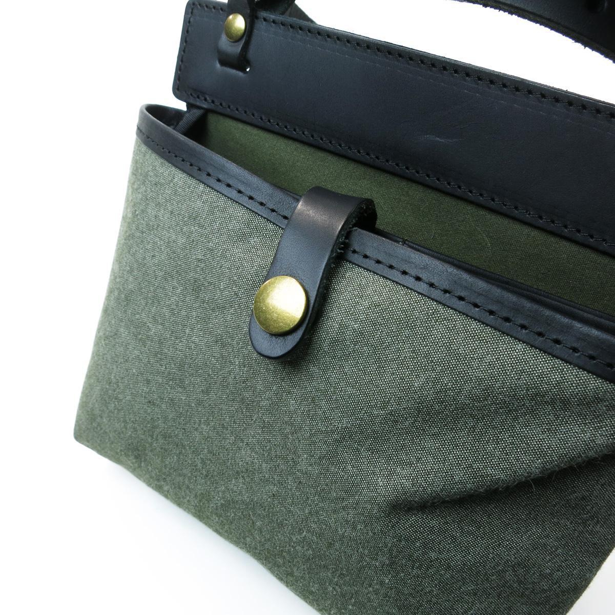 防水アウトドア　ウエストバッグ