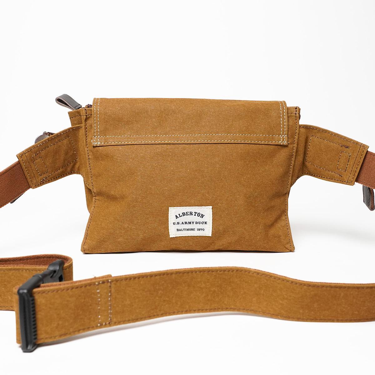 シェルターダック フラップボディバッグ