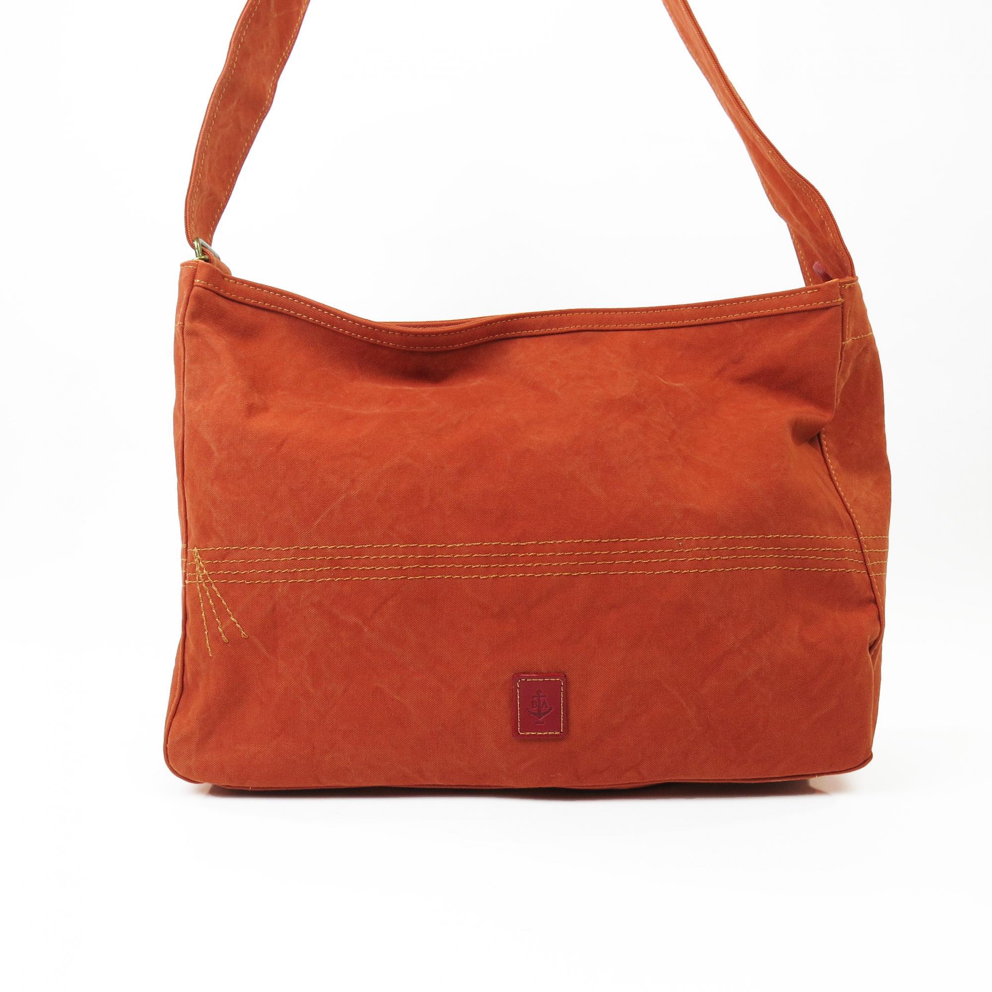 18OZアーミーダッグバイオ ショルダーバッグ(L)