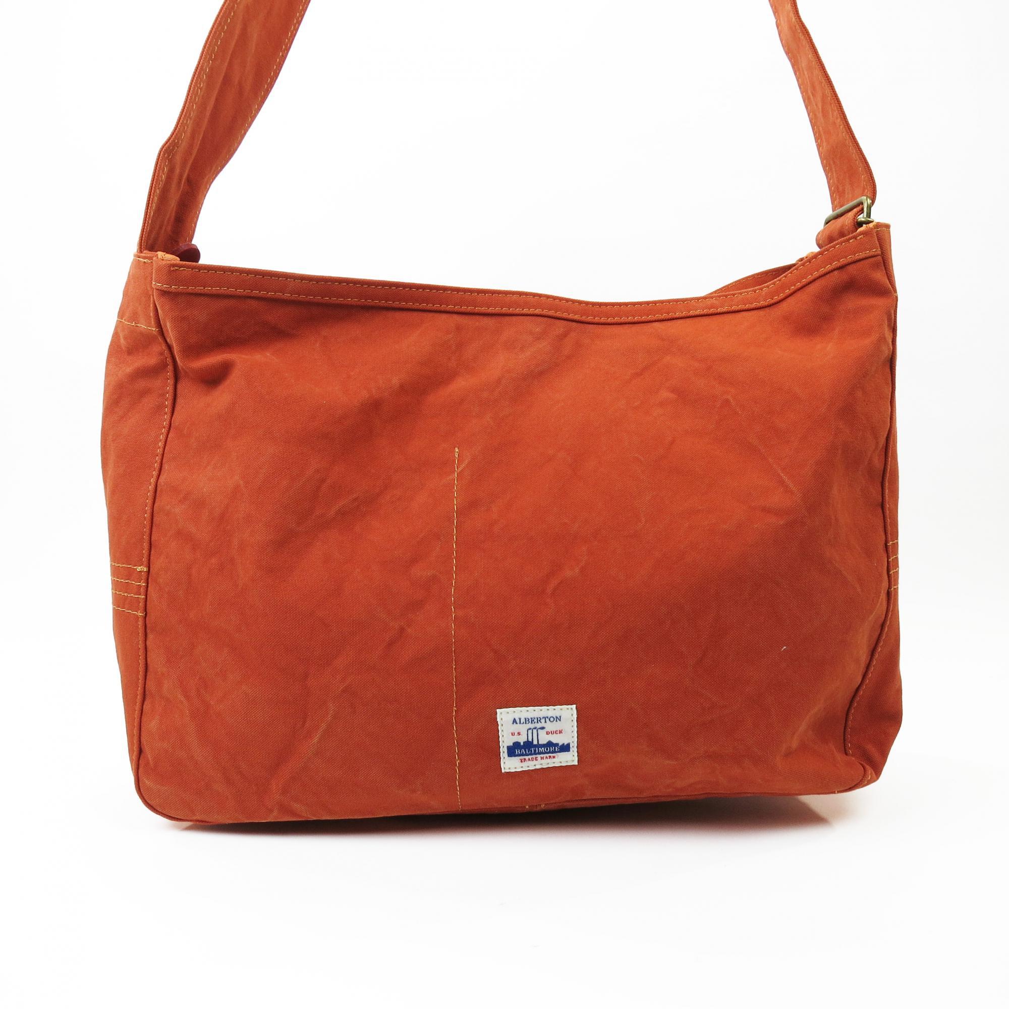 18OZアーミーダッグバイオ ショルダーバッグ(L)