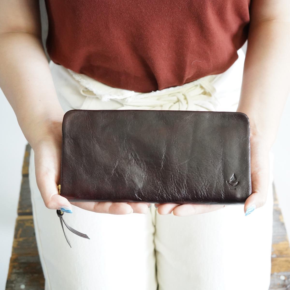 タンポナート　ラウンドファスナー 束入れ