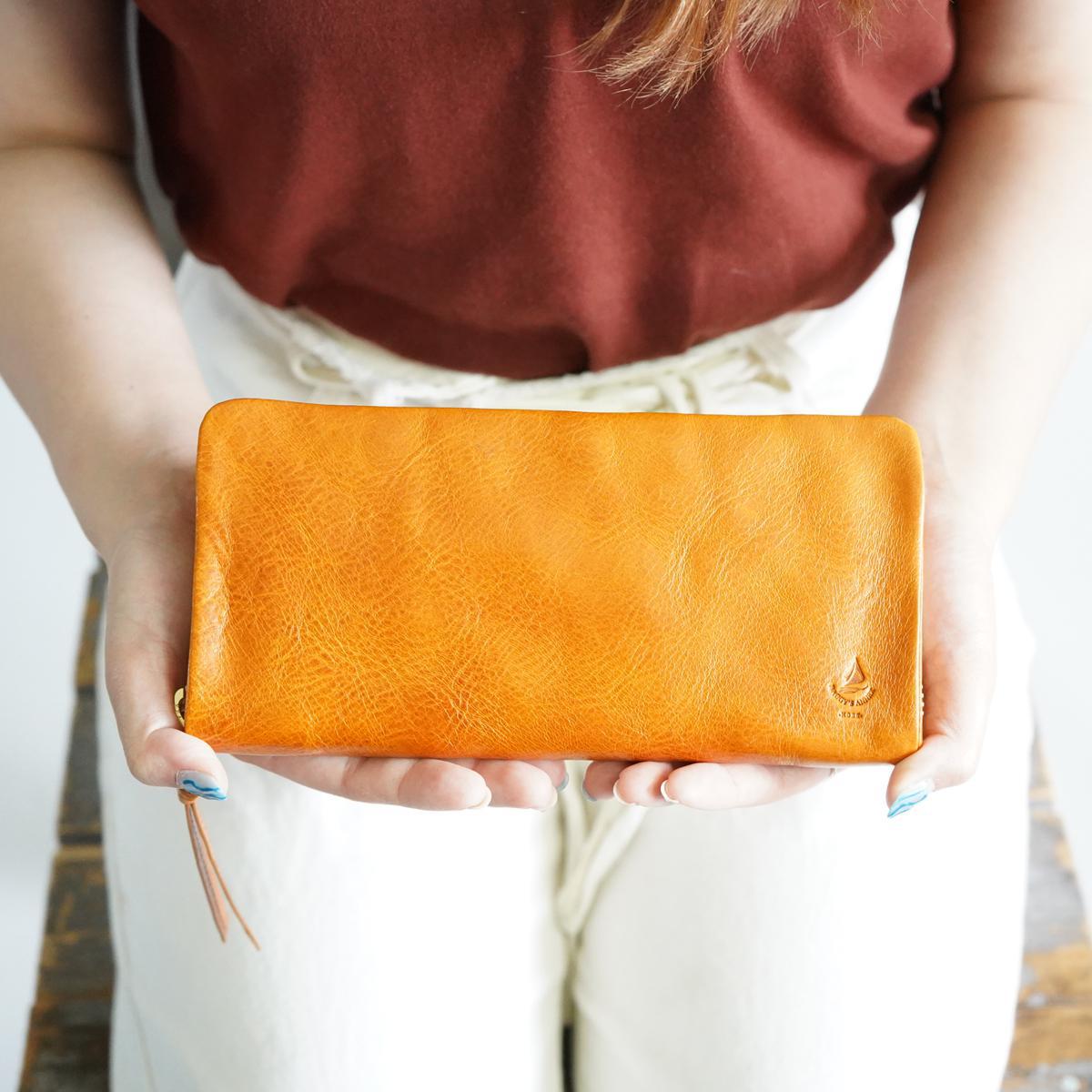 タンポナート　ラウンドファスナー 束入れ