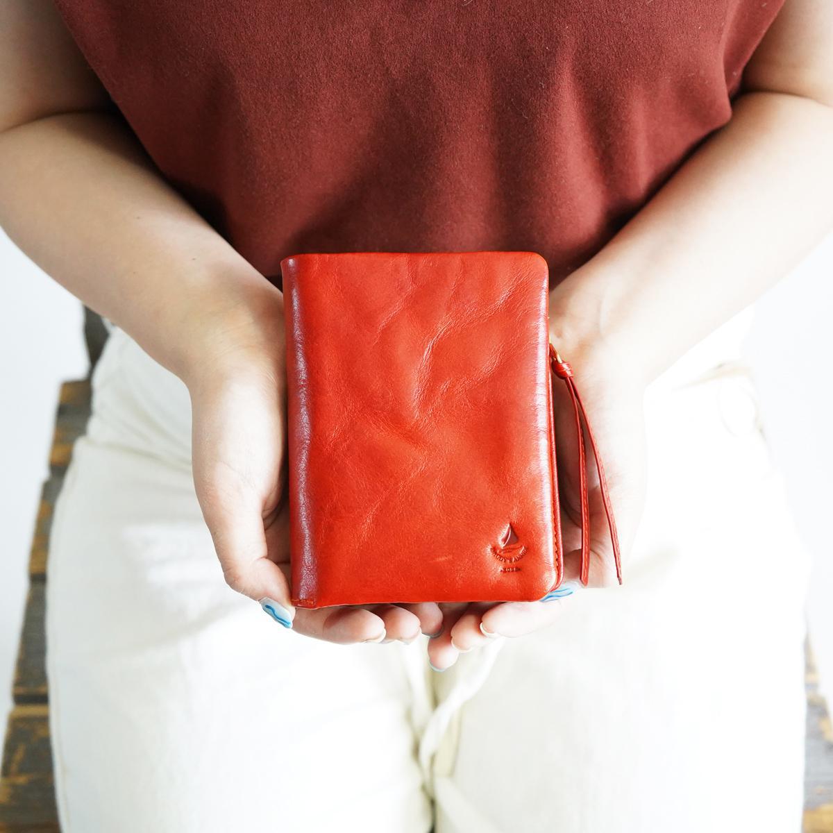 タンポナート　ハーフ財布