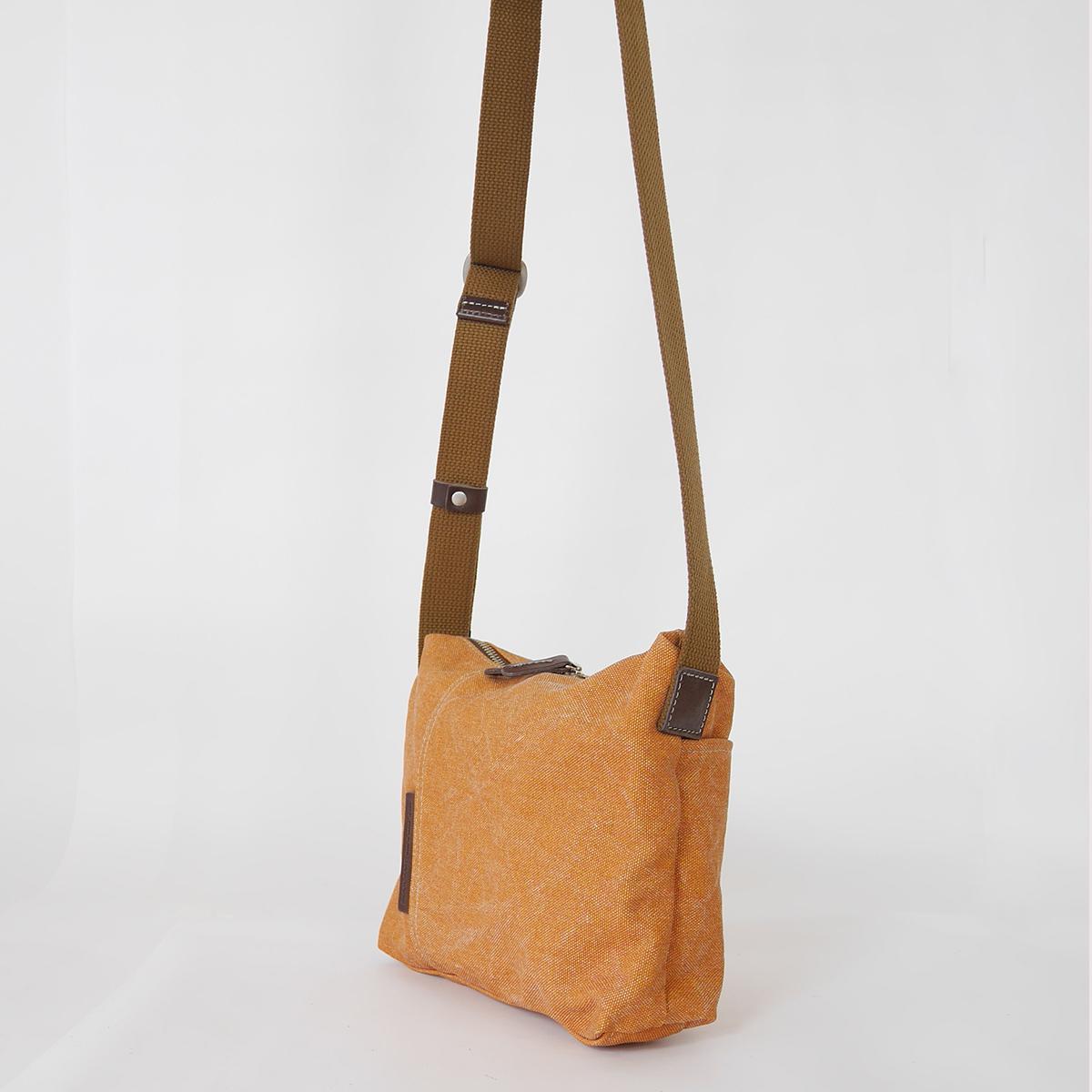 フェイス　キーリング付きショルダーバッグ（Sサイズ）