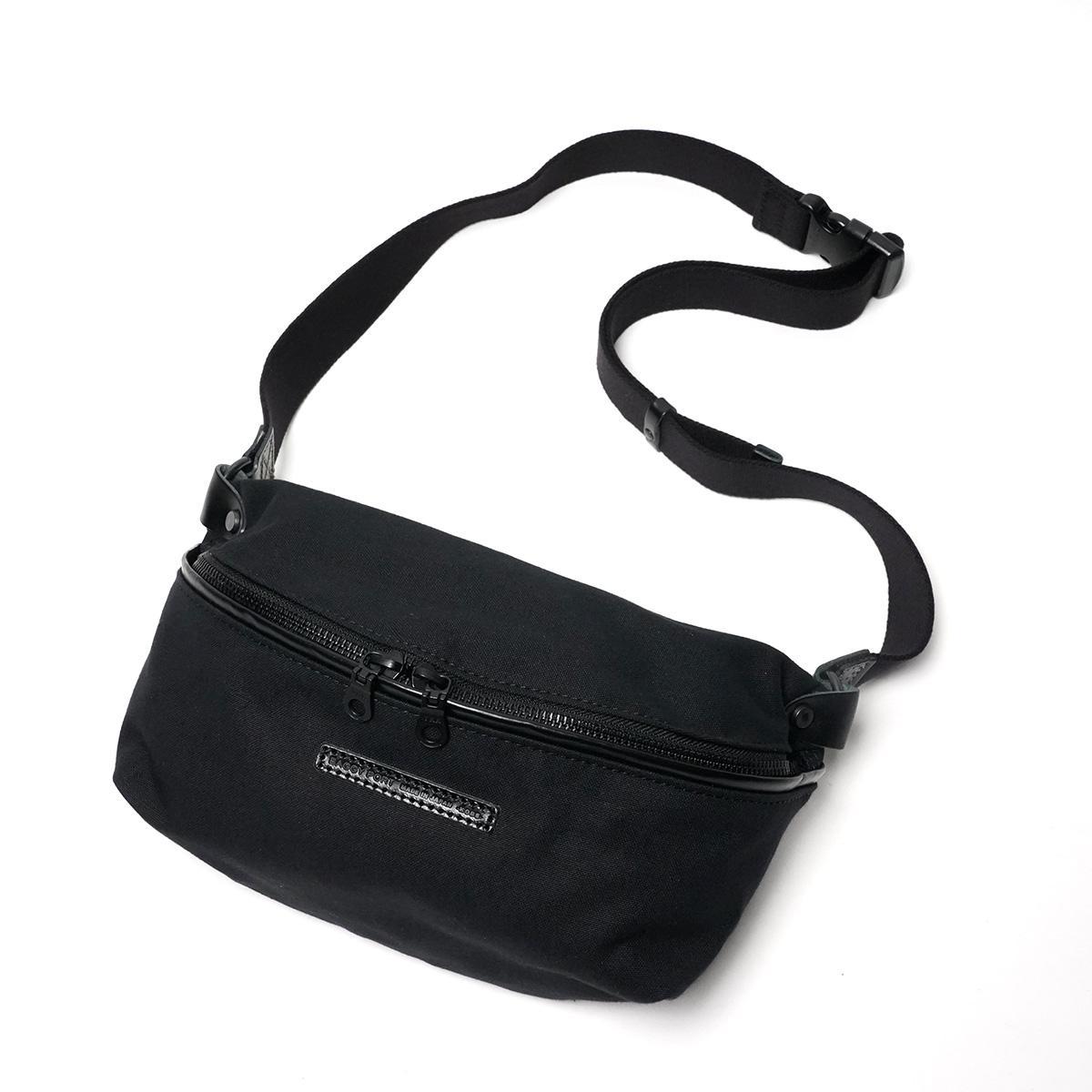 BLACK セパレートミニボディバッグ