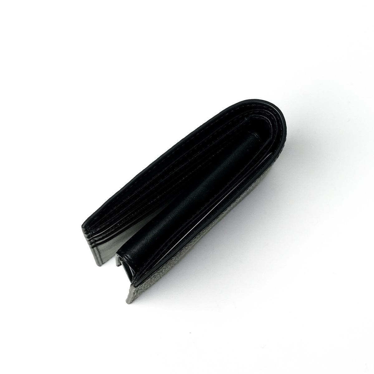 黒桟革 二つ折り財布