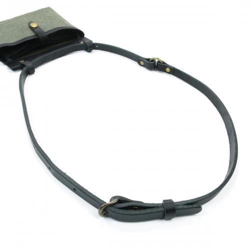 防水アウトドア　ウエストバッグ