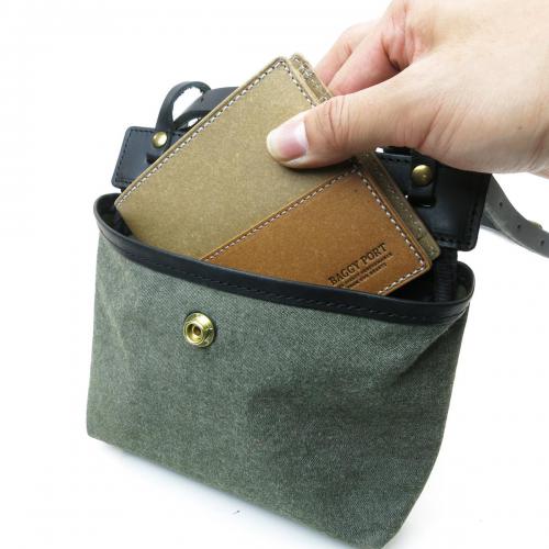 防水アウトドア　ウエストバッグ