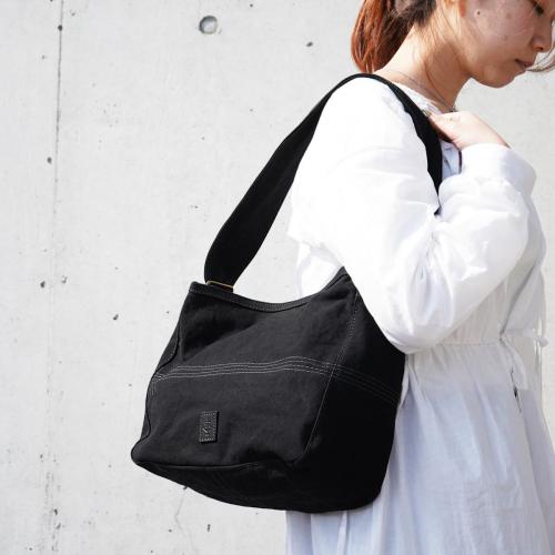 18OZアーミーダッグバイオ　ショルダーバッグ(S)