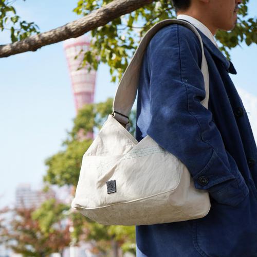 18OZアーミーダッグバイオ ショルダーバッグ(L)