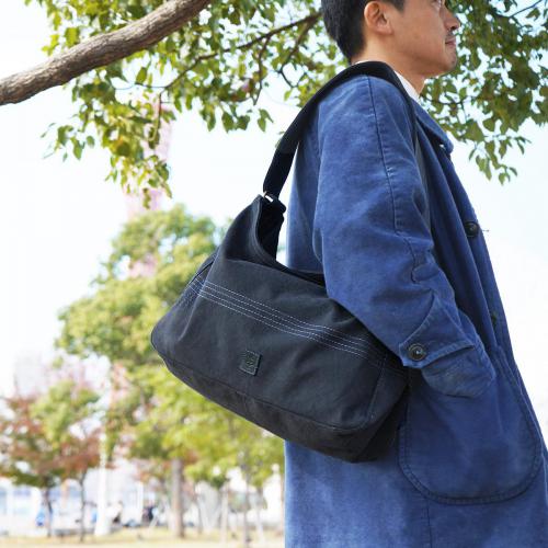 18OZアーミーダッグバイオ ショルダーバッグ(L)