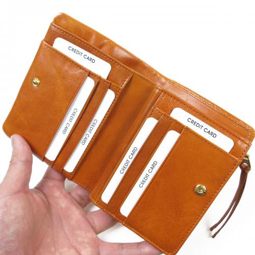 タンポナート　ハーフ財布