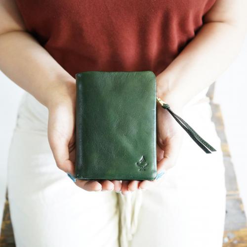 タンポナート　ハーフ財布