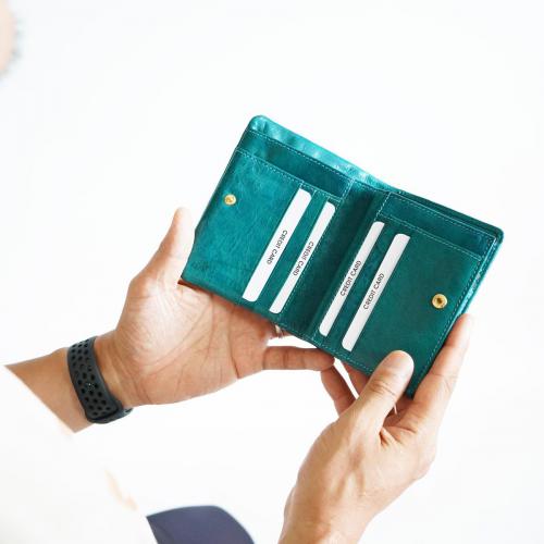 タンポナート　ハーフ財布