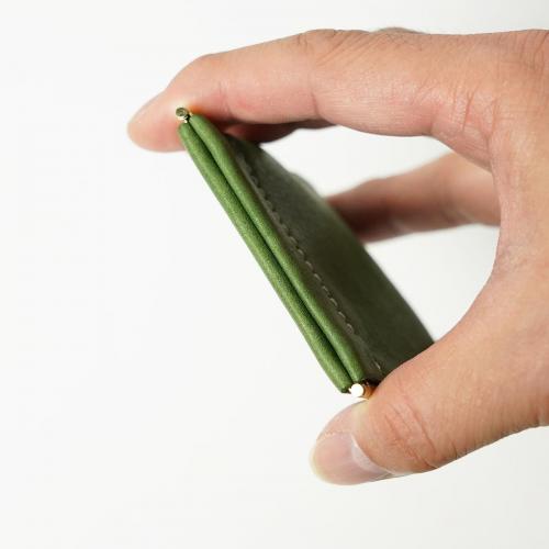 オイルシュリンクソフトレザー 板バネ小銭入れ