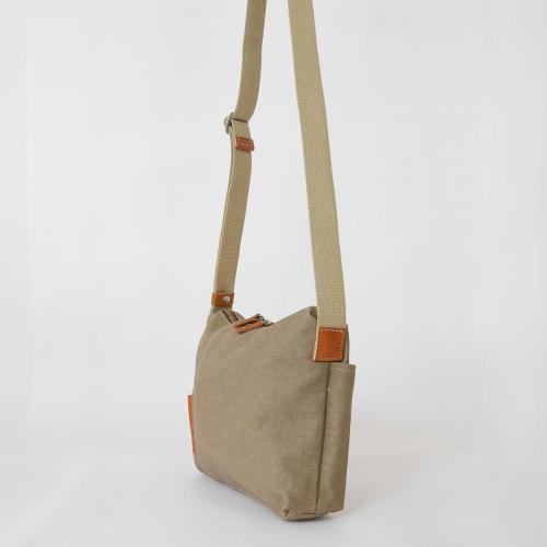 フェイス　キーリング付きショルダーバッグ（Sサイズ）