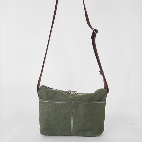 フェイス　キーリング付きショルダーバッグ（Sサイズ）