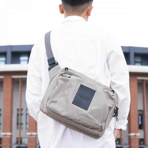 BLACK帆布　横ショルダーバッグ