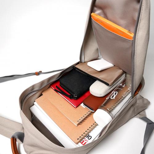 BLACK デイパック