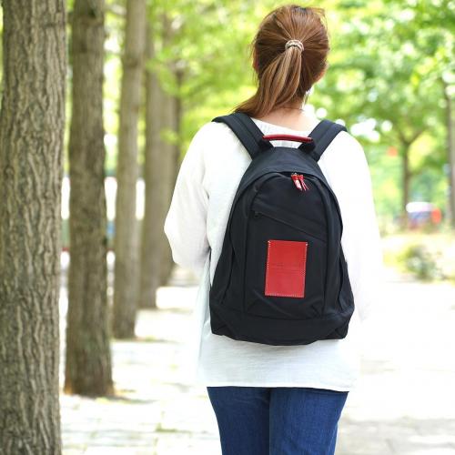 BLACK デイパック