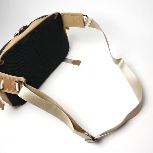 MINOTECH ミノテックレイヤー ボディバッグ