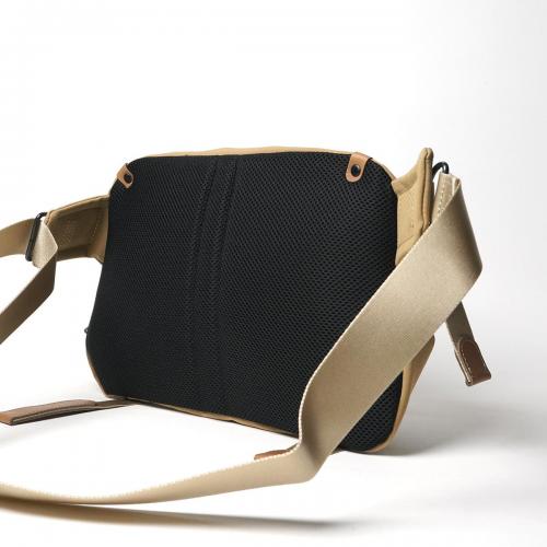 MINOTECH ミノテックレイヤー ボディバッグ