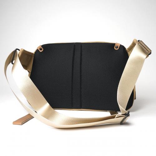 MINOTECH ミノテックレイヤー ボディバッグ