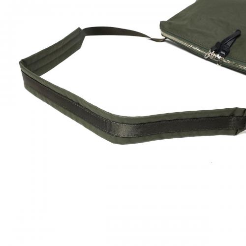 GRINZA -グリンザ- 舟形ミニショルダーバッグ