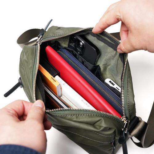 GRINZA -グリンザ- ヨコ型ミニショルダーバッグ