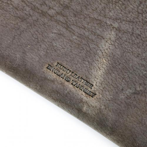 クーズーレザー　ラウンド束入れ