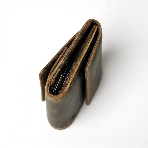 クードゥーレザー コンパクトウオレット