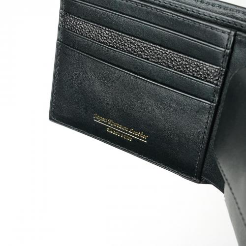 黒桟革 二つ折り財布