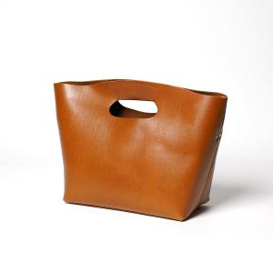 VIレザー（姫路レザー）　くり手ミニショルダーバッグ